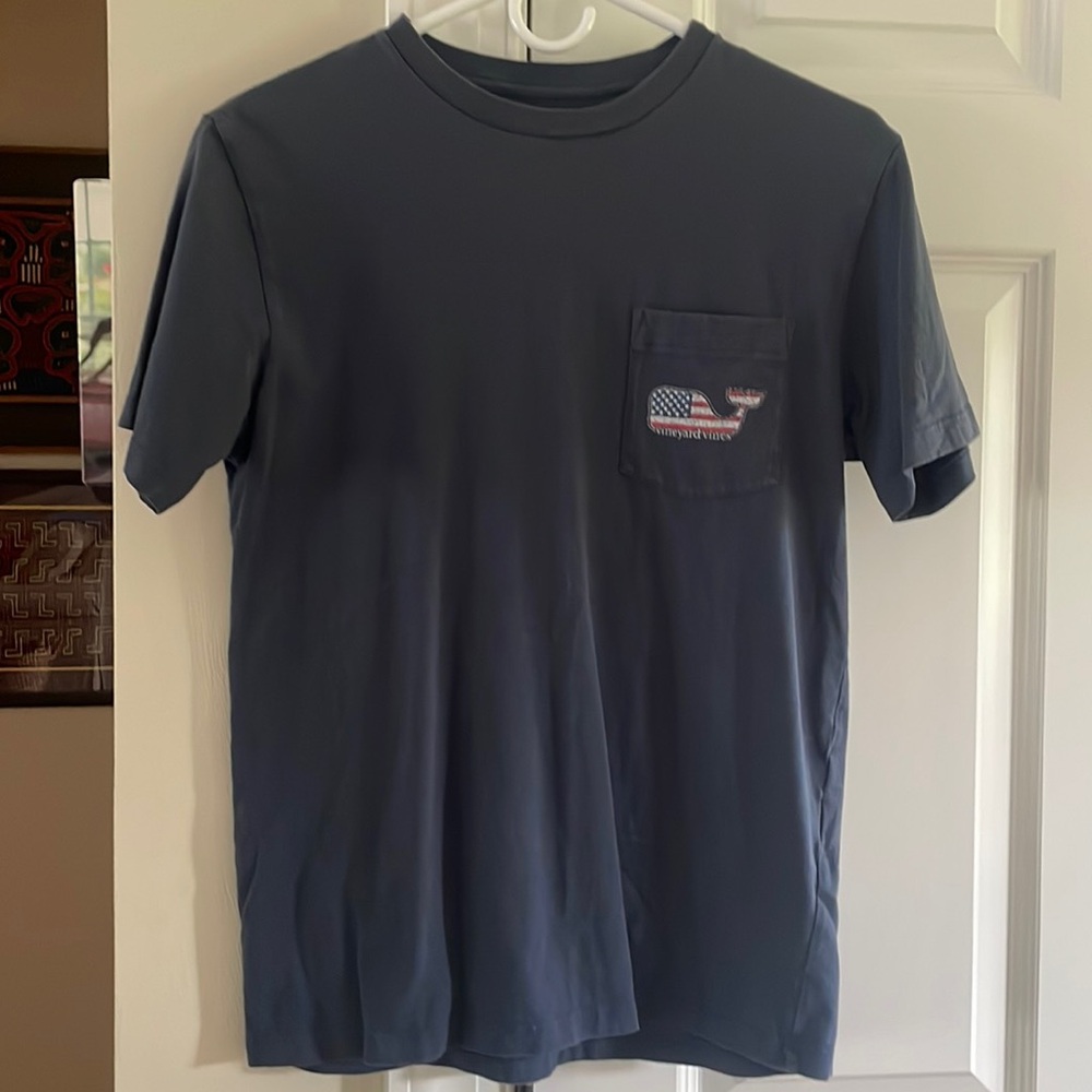 Vineyard vines men’s XS patriotic T-shirt